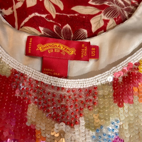 Fabulous sequined top from Chinese designer Shanghai Tang. Side zip. Size 8. - Picture 5 of 6